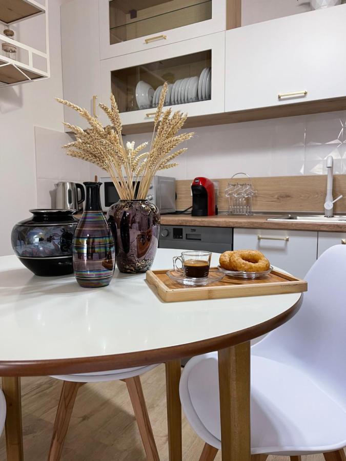 Kesa Apartment Korce Buitenkant foto