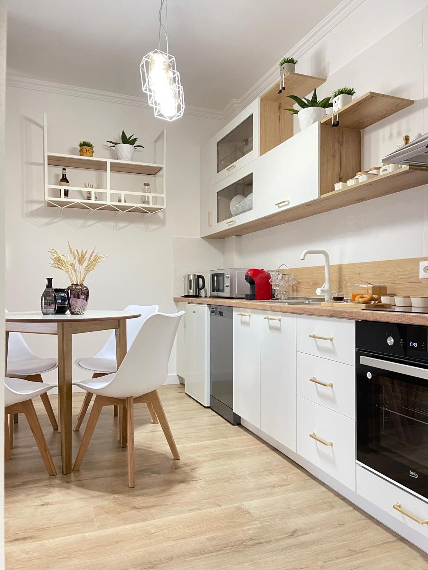 Kesa Apartment Korce Buitenkant foto